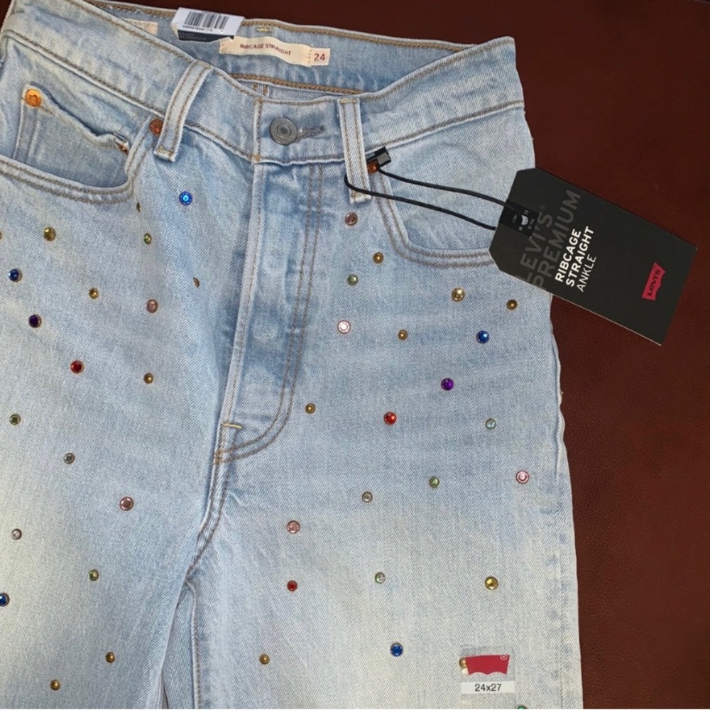 Levi’s Ribcage Straight Embellished Ankle Jeans